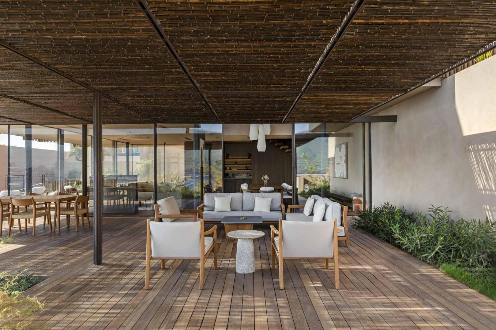 Lujo Presidential Villa