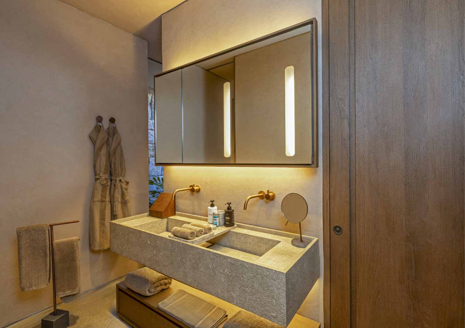 Lujo Presidential Villa