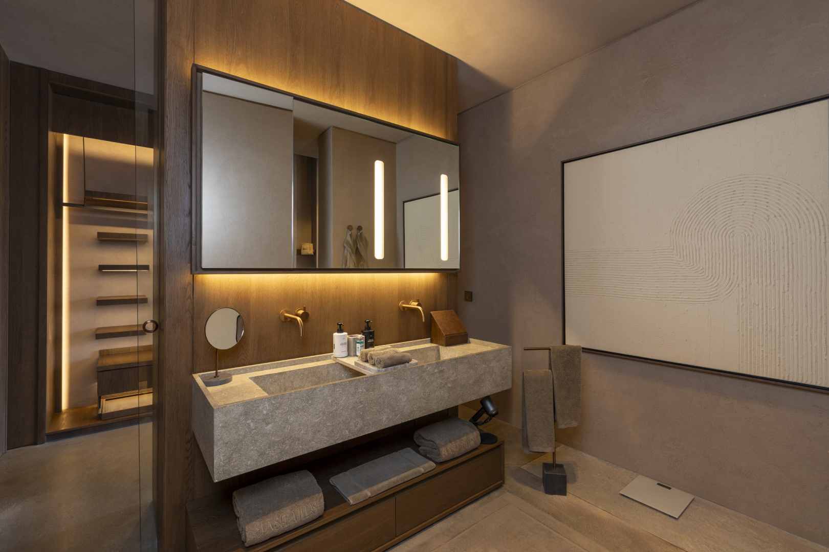 Lujo Presidential Villa