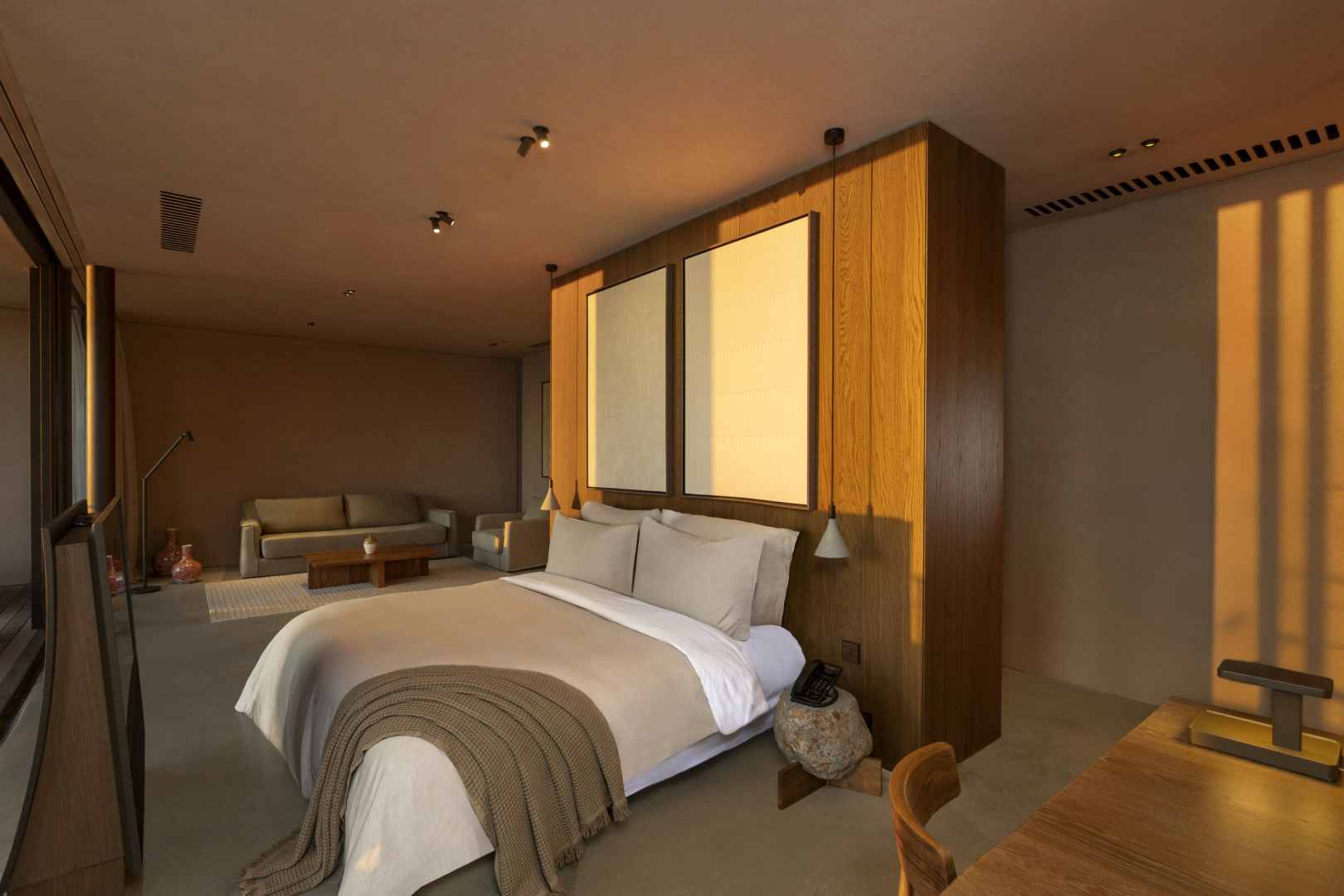 Lujo Presidential Villa