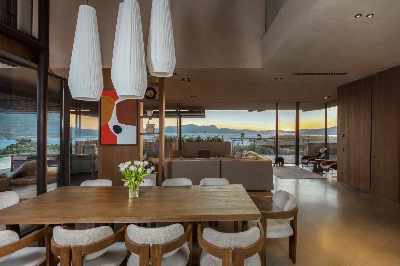 Lujo Presidential Villa