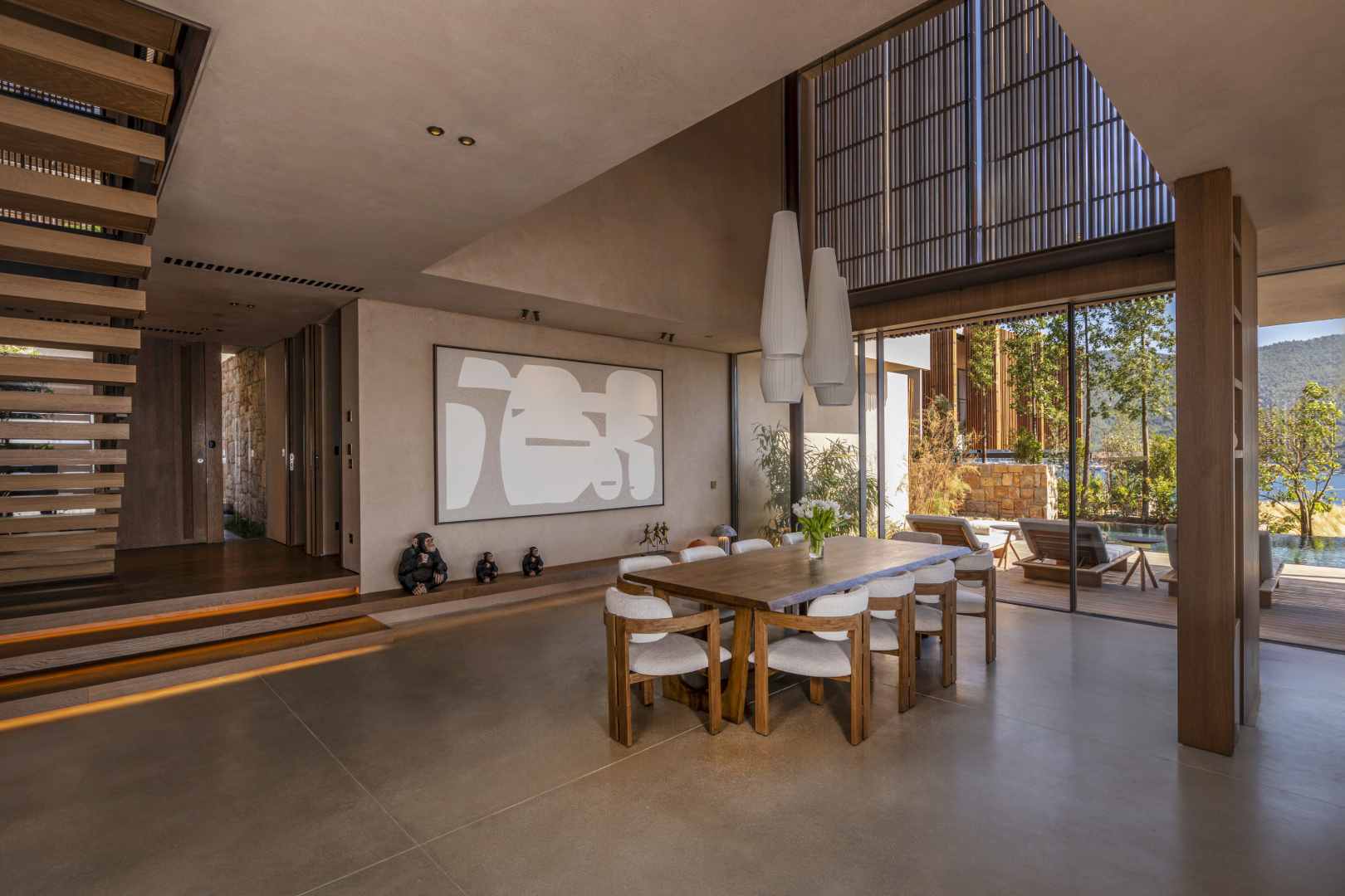 Lujo Presidential Villa